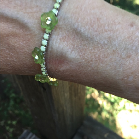 Vintage necklace and bracelet in green and gold flapper girl style - Picture 6 of 10